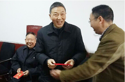 感恩老人，从我做起，从身边做起！